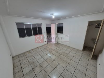 Barracão Comercial para Locação na Vila Guararapes – amplo espaço para o seu negócio!